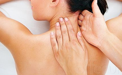 Massatge Terapèutic  i  Teràpia manual
